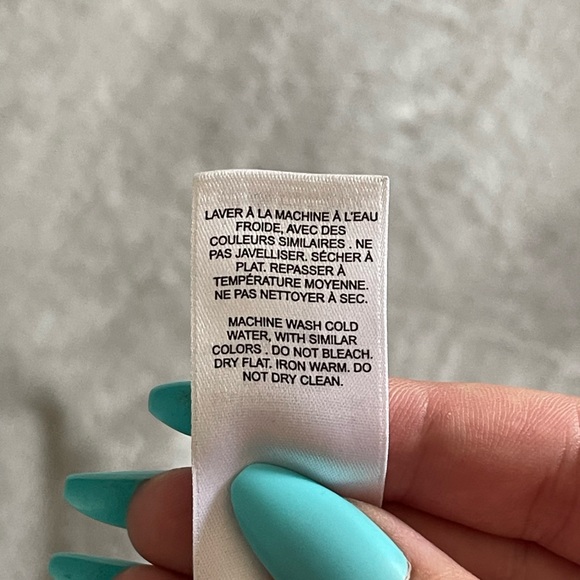 Long Sleeve Cropped Garage Top - Picture 7 of 7